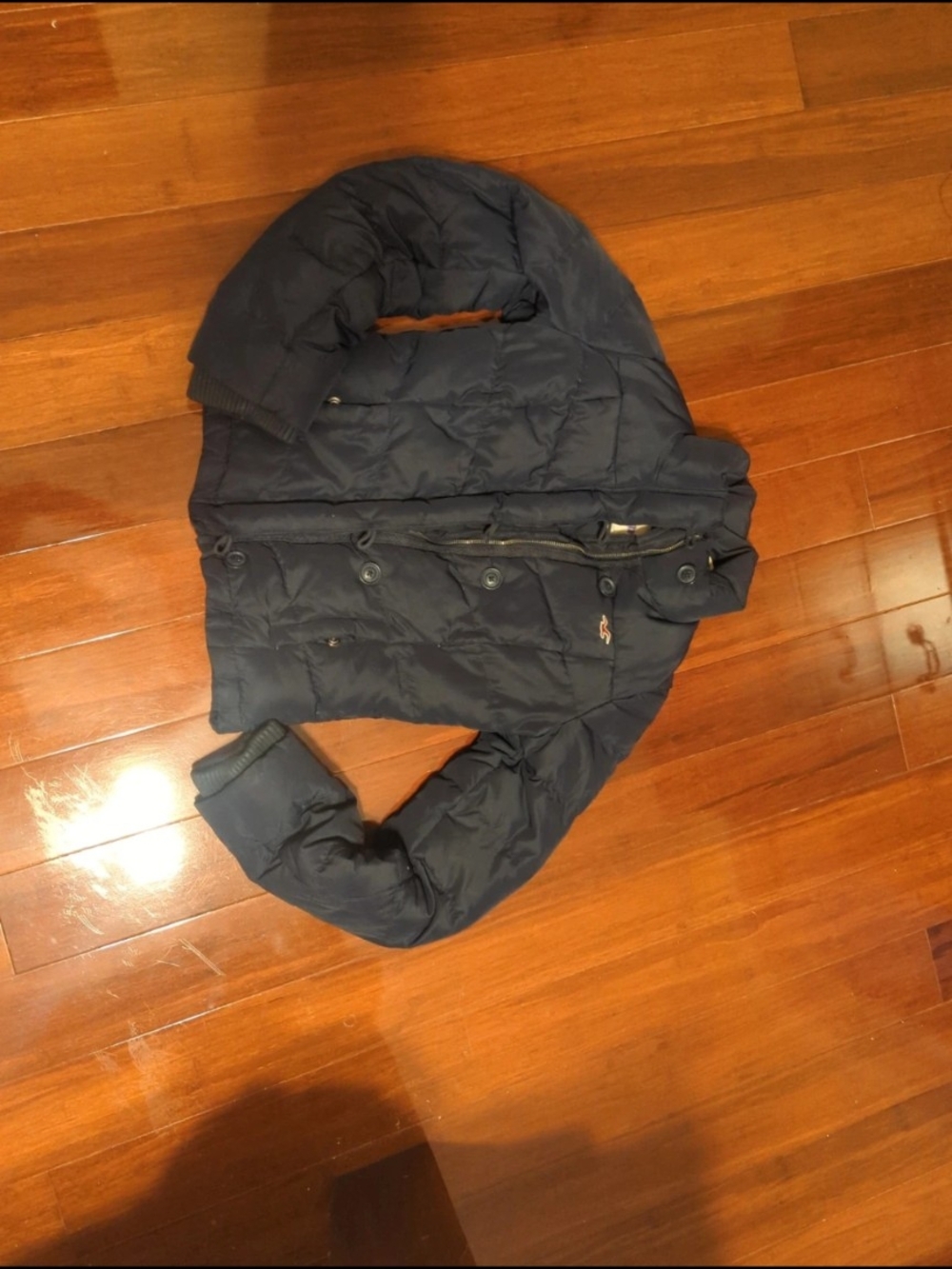 Hollister Women's Navy Quilted Puffer Jacket